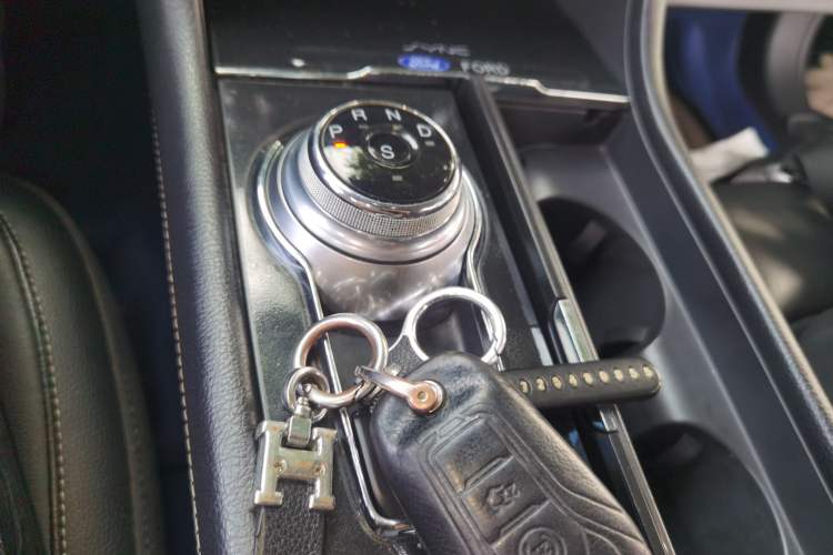 Used Ford Taurus 2016 EcoBoost 180 Luxury Model
