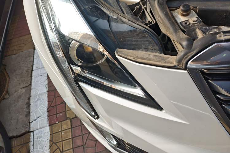 Used Cadillac XT5 2016 25T Luxury Model