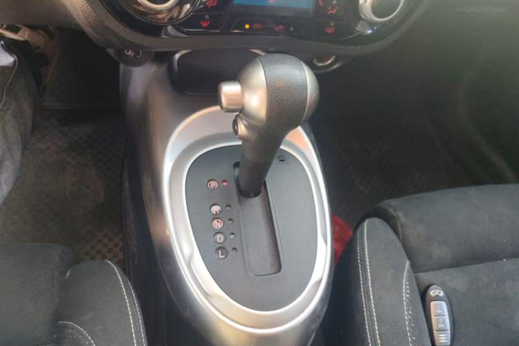 Used Infiniti ESQ 2014 1.6L Spontaneous Edition