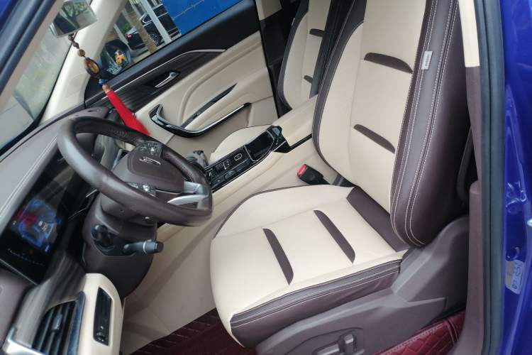 Used Bestune T77 2020 PRO 280 TID Automatic Luxury Model Left Front Seat