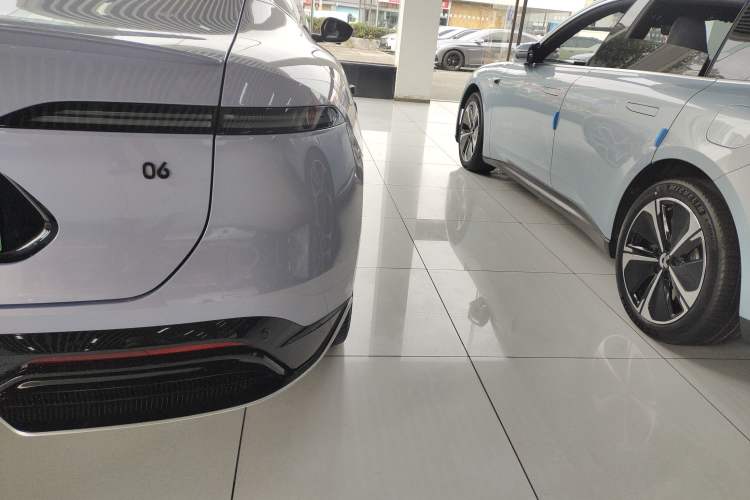 Used Avatr 06 2025 Pro Range-Extended Edition Right Rear Taillight