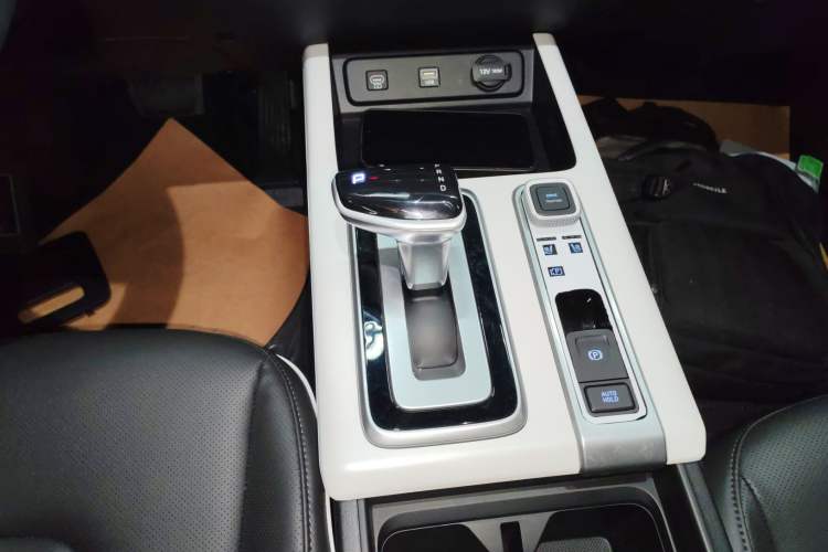 Used Hyundai ix35 2023 Musso 2.0L Deluxe Edition DLX