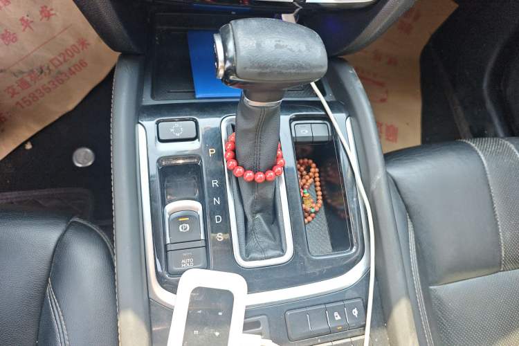 Used GAC Trumpchi GS8 2019 390T Two-Wheel Drive Luxury Smart Connectivity Version (7 Seats) Gear Lever