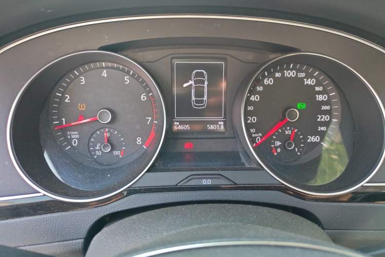 Used Volkswagen Magotan 2019 280TSI DSG Leading Model China VI Standard Instrument Cluster