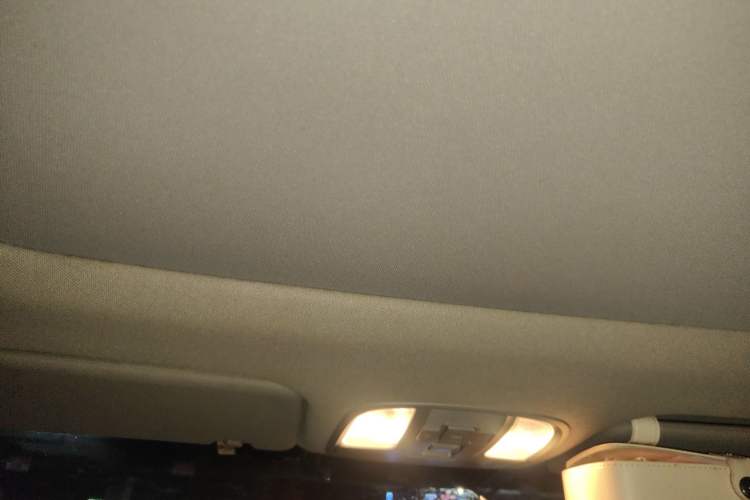 Used Kia K3 (Kai Shen) 2017 1.8L Automatic GLS Headliner