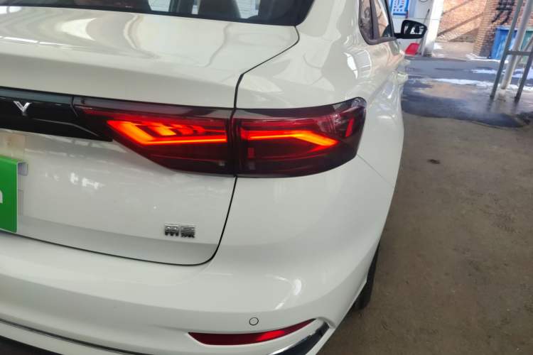 Used Geely Auto Emgrand 2026 Model 4th Generation 4 Millionth Anniversary Edition 1.5L Manual Overdrive Edition
