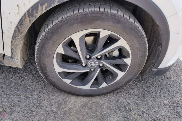 Used Toyota IZOA 2018 2.0L Yichi Edition China V Standard
