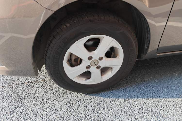 Used Nissan Sunny 2015 1.5XE CVT Comfort Edition Exterior 7