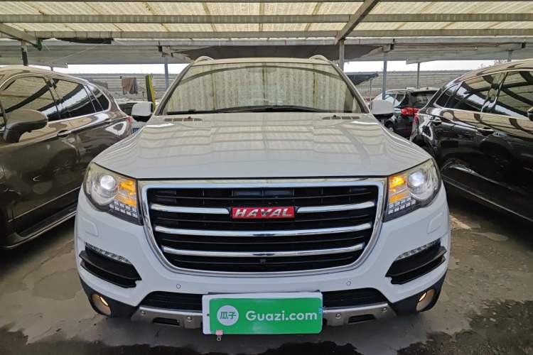Used Haval H8 2015 2.0T Two-Wheel-Drive Luxury Version Front