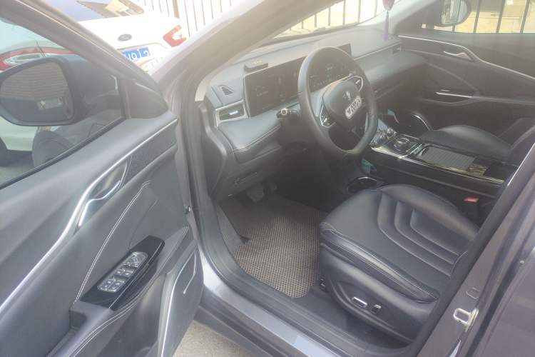 Used NETA U 2022 Zhi400 Pro Ternary Lithium