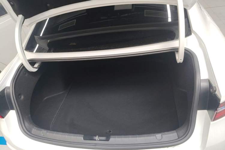 Used Geely Auto Preface 2021 2.0TD Luxury Version