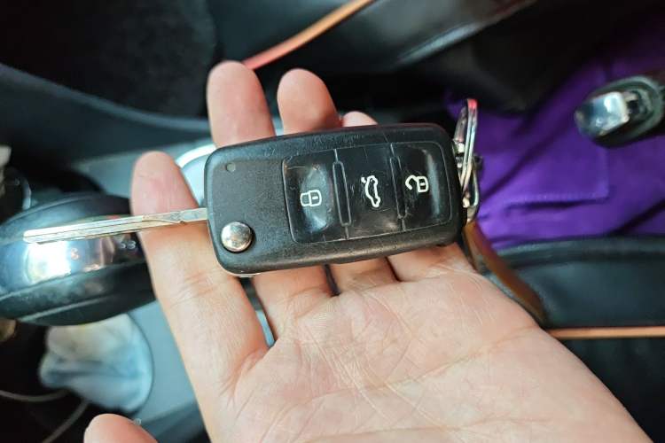 Used Volkswagen Polo 2016 1.6L Automatic Comfort Model