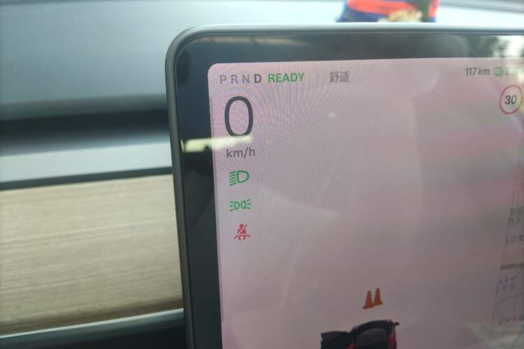 Used Tesla Model 3 2019 Long-Range Rear-Wheel-Drive Version