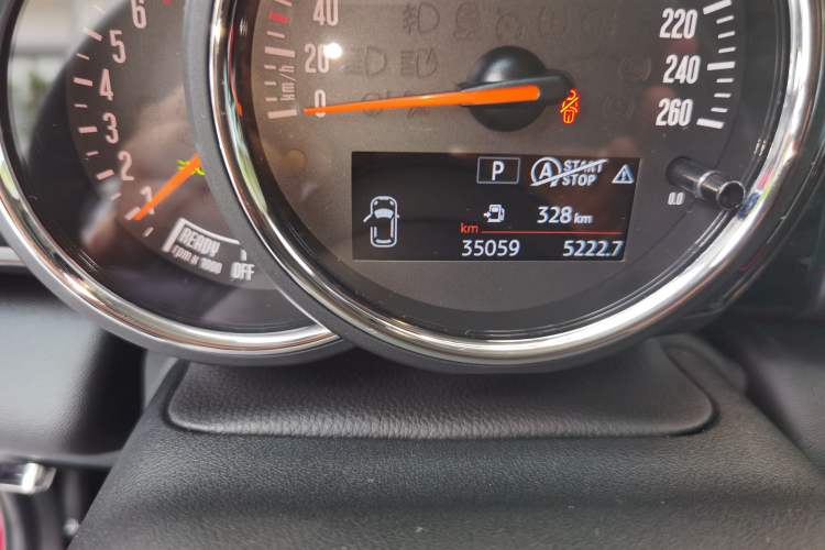 Used MINI 2018 1.5T COOPER Classic Edition Five-Door Version
