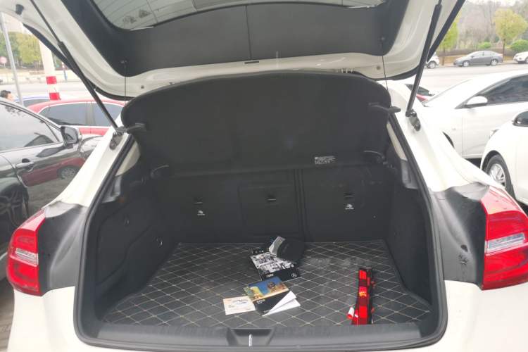 Used Mercedes-Benz GLA 2016 GLA 200 Fashion Model
