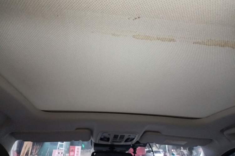 Used Haval H6 2017 Red Label 2.0T Automatic Two-Wheel Drive ZhiShang Model