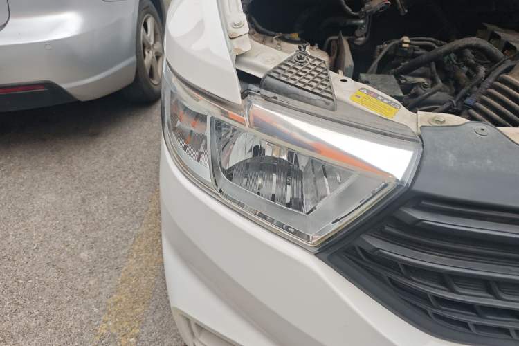 Used Wuling Hongguang V 2022 1.5L Jingqu Edition Electric-Assist LAR
