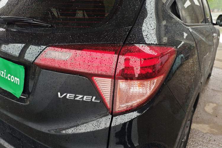 Used Honda Vezel 2017 1.8L CVT Front-Wheel Drive Pioneer Edition Right Rear Taillight