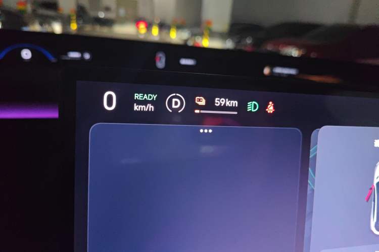 Used Xiaomi Auto YU7 2025 Ultra-Long Range High-Performance All-Wheel-Drive Max Edition
