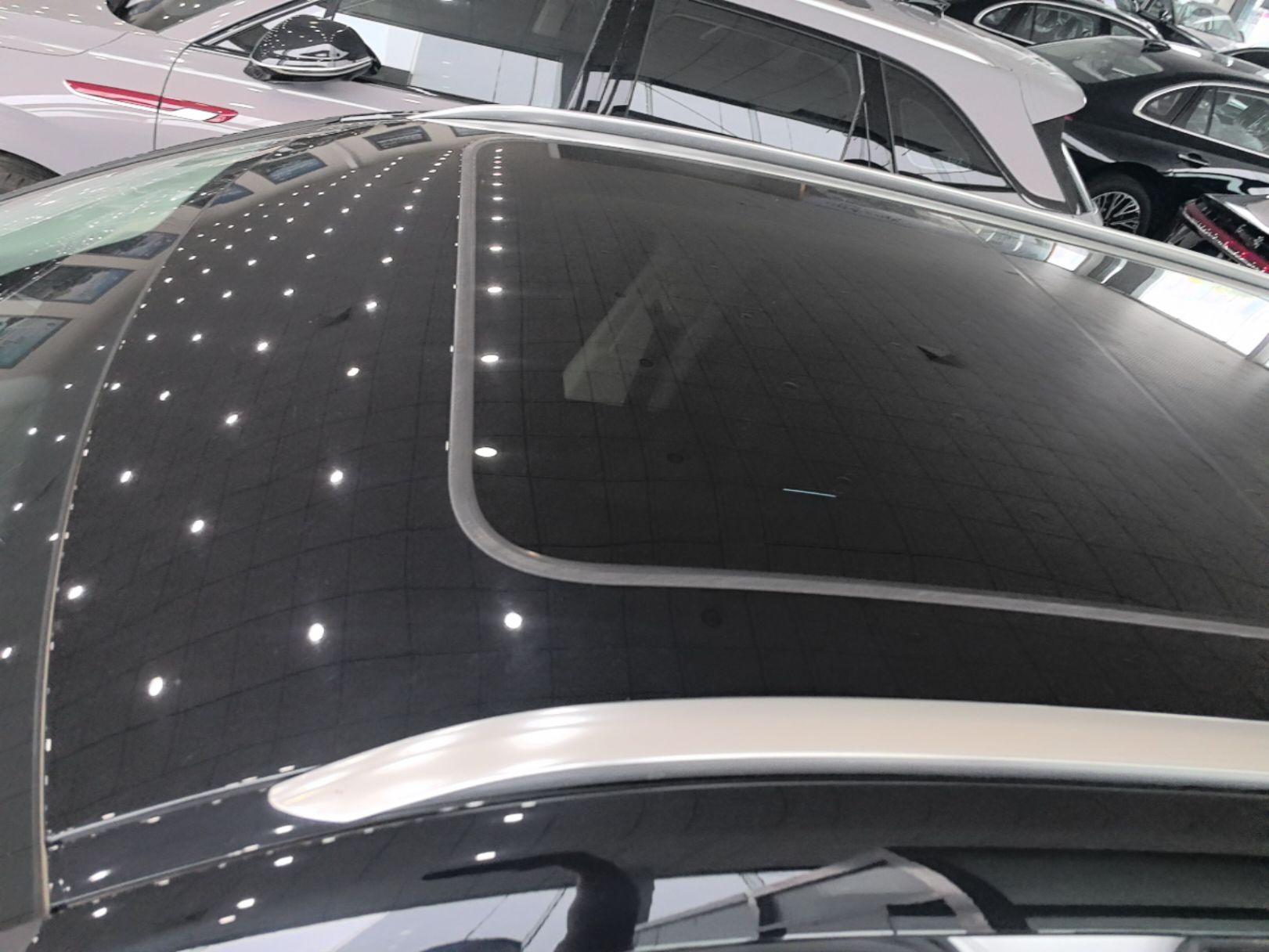Hongqi HS3 PHEV 2025 Model PHEV 117km Jingwei PLUS Edition — снимка 7