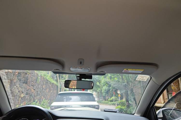 Used Citroen C3-XR 2015 1.6L Manual Pioneer Model
