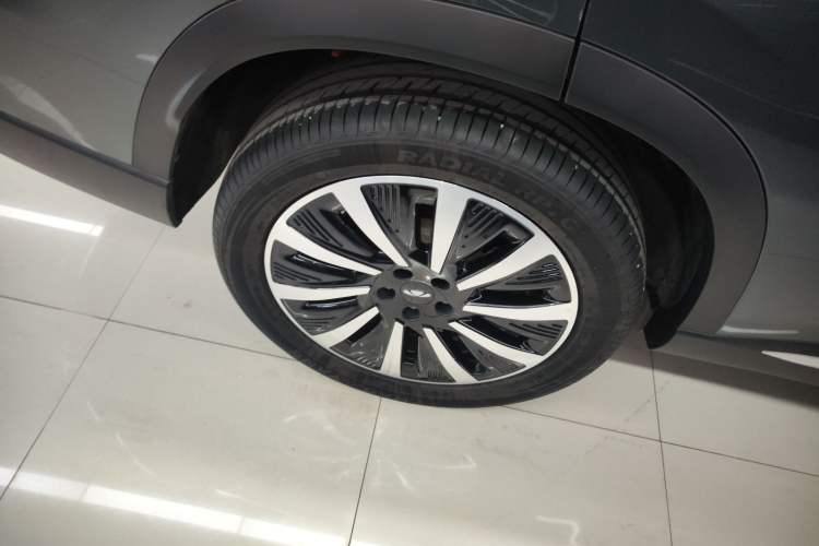 Used Chery Fengyun T8 2025 1.5T 130km Deluxe Version 5 Seats