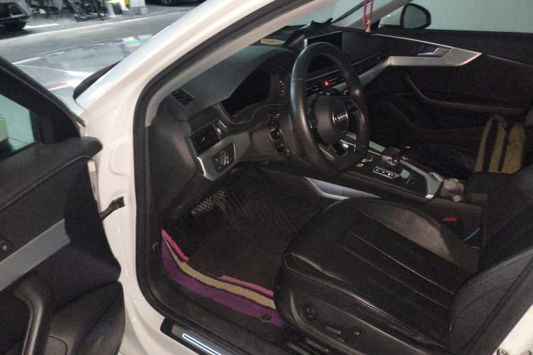 Used Audi A4L 2017 Plus 40 TFSI Sport Model