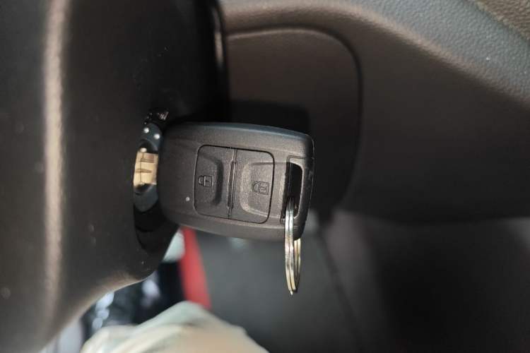 Used Wuling Hongguang V 2022 1.5L Jingqu Edition Electric-Assist LAR