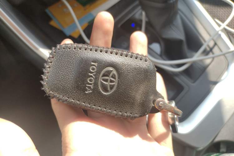 Used Toyota RAV4 2021 2.0L CVT Two-Wheel Drive Fashion Edition