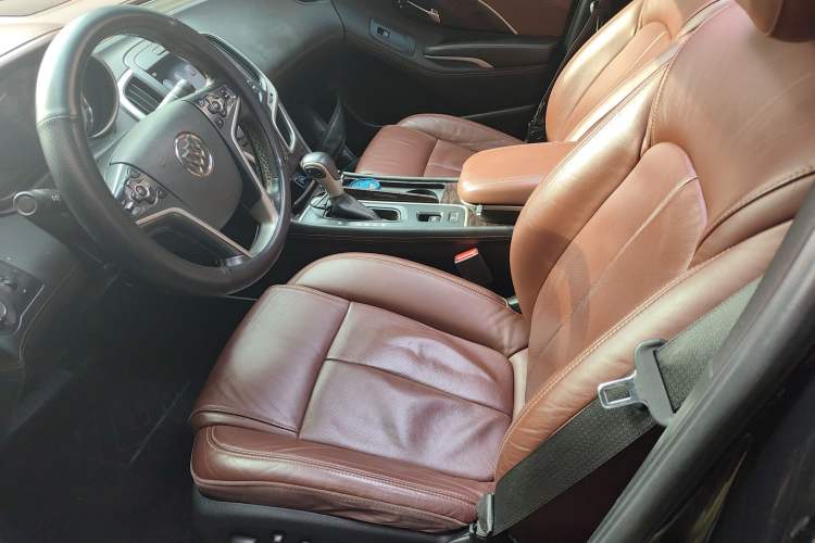 Used Buick LaCrosse 2013 2.4L SIDI Elite Comfort Version
