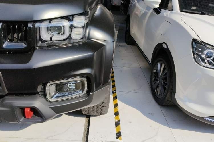 Used BAIC Off-Road BJ40 2023 2.0D Automatic Four-Wheel Drive Blade Hero Edition Adventurer Type