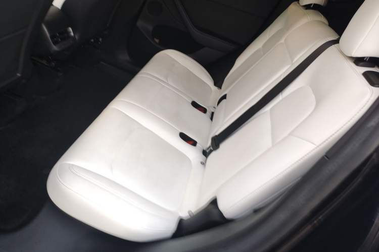 Used Tesla Model Y 2022 Rear-Wheel-Drive Version