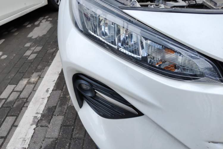 Used Toyota Wildlander 2023 2.0L CVT Two-Wheel Drive Leading Edition Right Front Headlight