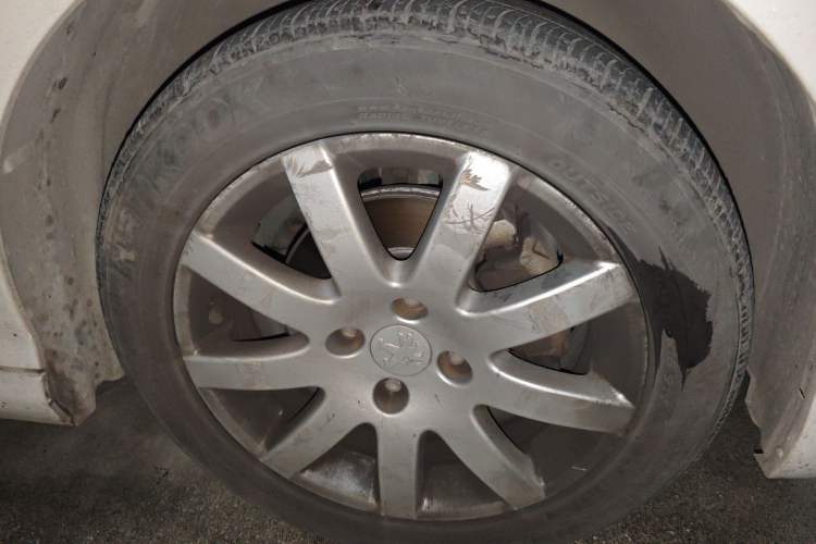 Used Peugeot 308 2014 Enjoyment Edition Classic 1.6L Automatic Fashion Model Right Front Wheel Hub