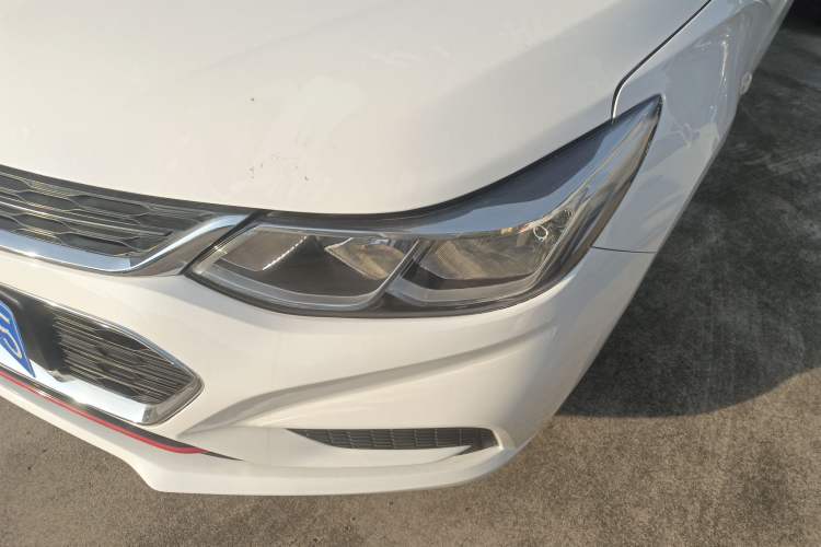 Used Chevrolet Cruze 2018 Redline 320 Automatic Pioneer Edition