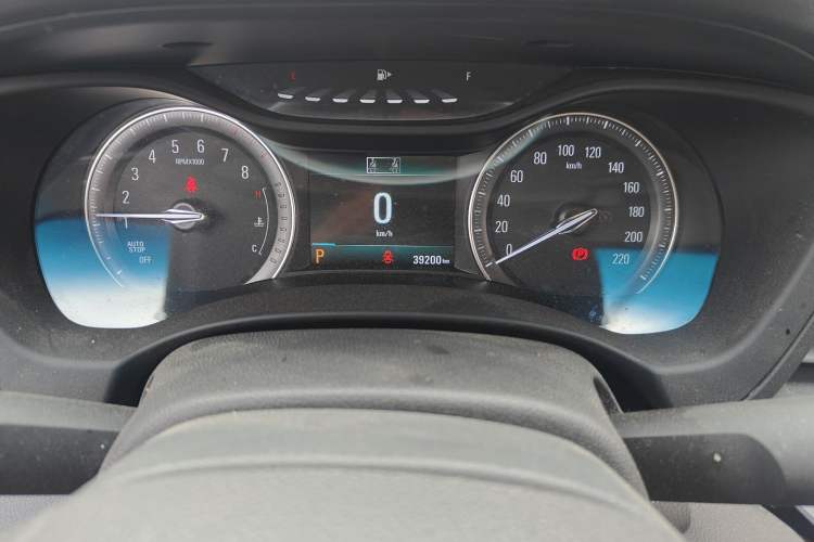 Used Buick GL6 2019 18T 6-Seater Connected Luxury Version China VI Standard