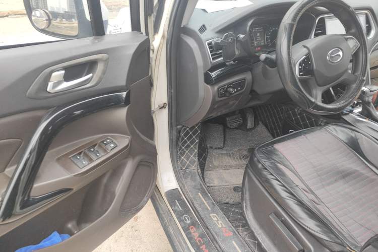 Used GAC Trumpchi GS4 2015 200T G-DCT Elite Edition
