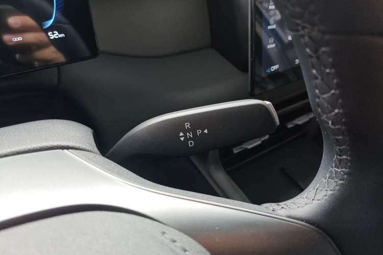 Used BYD Qin PLUS 2026 DM-i 128KM Progressive Model Gear Lever