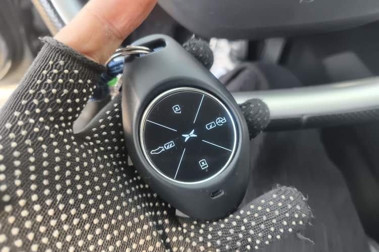 Used XPeng P7 2021 670G Vehicle Key