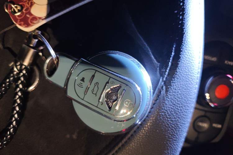 Used MINI MINI 2023 1.5T ONE