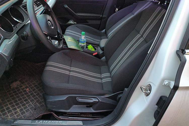 Used Volkswagen Lamando 2018 230TSI DSG Fashion Edition
