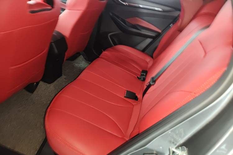 Used CHANGAN OSHAN X5 2021 Revised Version 1.5T DCT Luxury Edition
