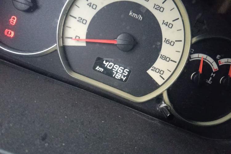 Used Wuling Hongguang 2014 1.5L S Luxury Model
