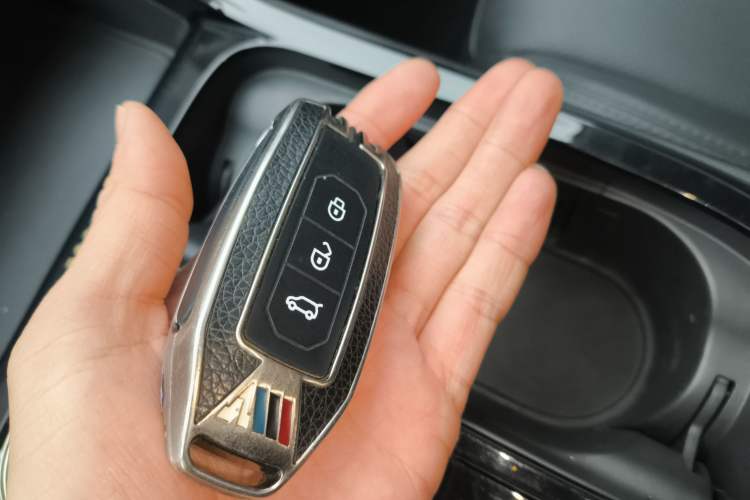 Used Ford Equator Sport 2022 EcoBoost 170 Platinum Edition Vehicle Key