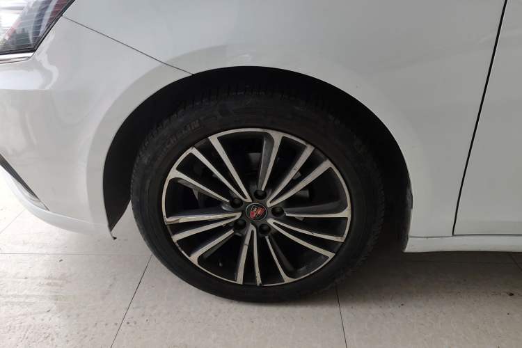 Used Roewe i6 2020 PLUS 1.6L CVT 4G Connected Glory Flagship Edition