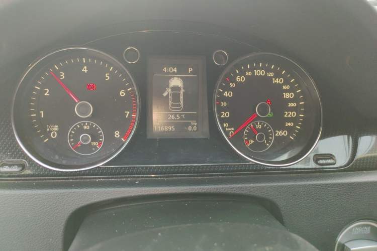 Used Volkswagen Magotan 2013 2.0 TSI Luxury Model Instrument Cluster