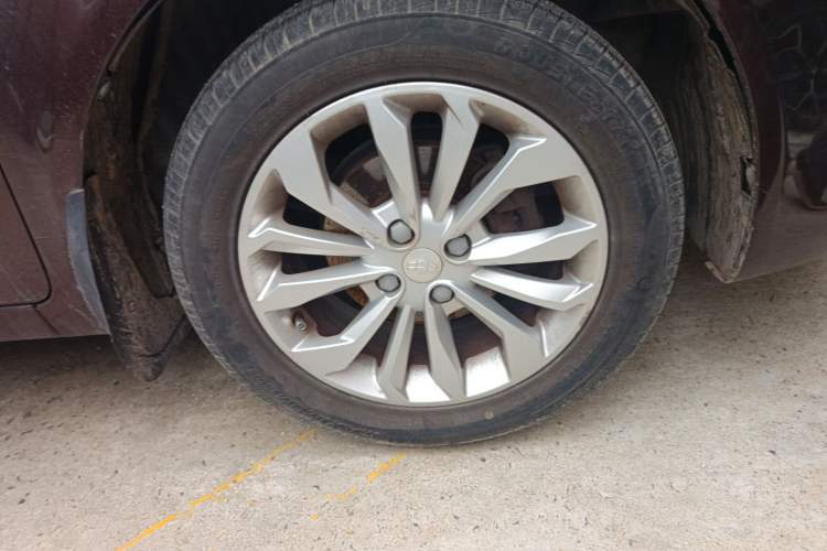 Used Geely Auto Vision 2016 1.5L Manual Happiness Edition