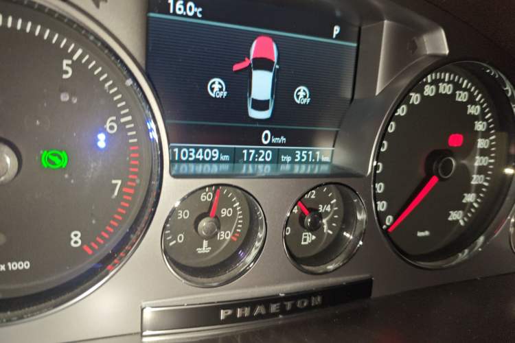 Used Volkswagen Phaeton 2014 3.0L Business Model
