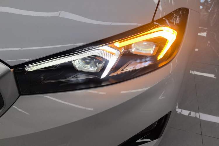 Used BMW i3 2024 eDrive 35 L
