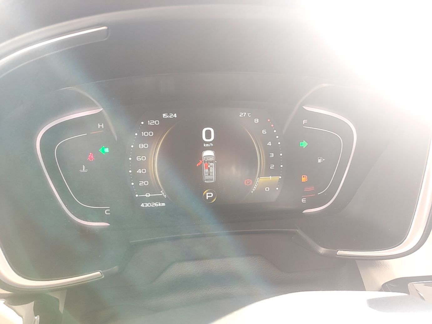Geely Auto Jiajie 2022 1.8TD DCT Platinum Luxury Edition — снимка 14